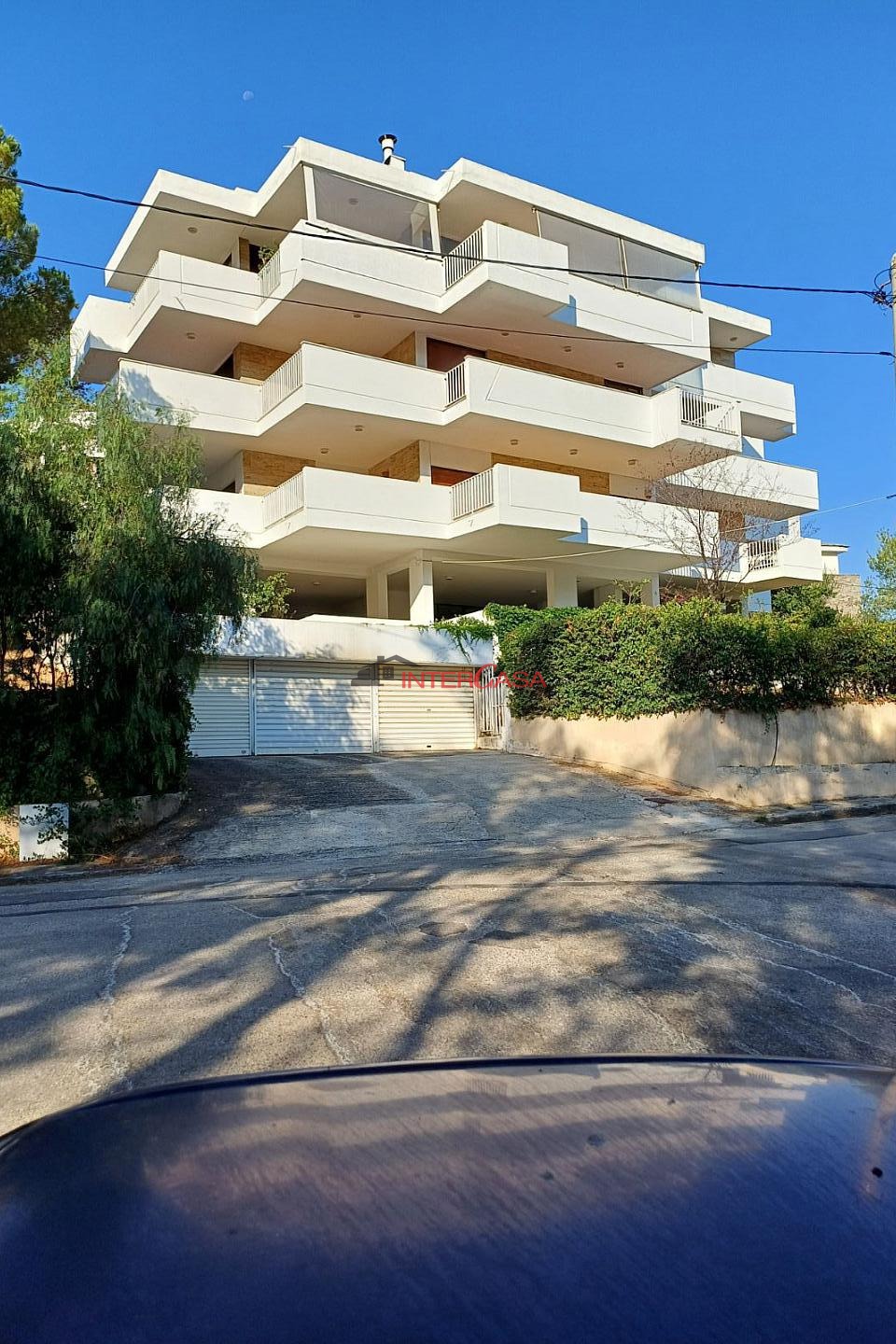 property-img