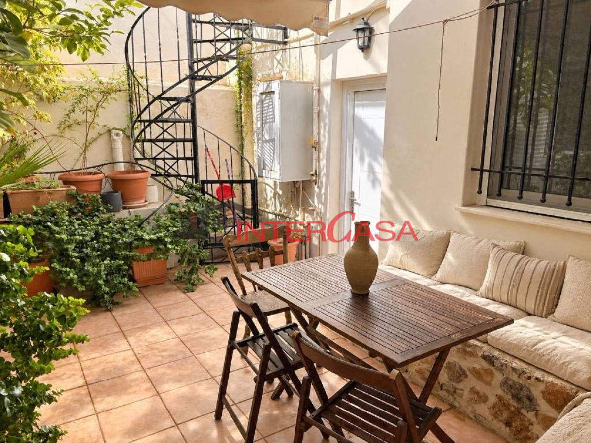 property-img