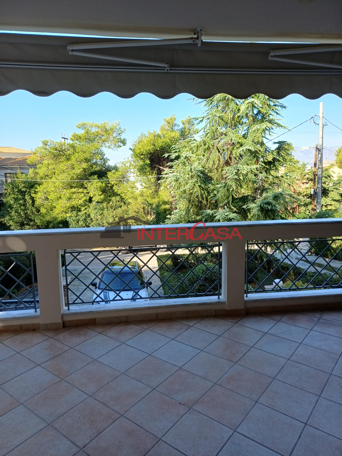 property-img