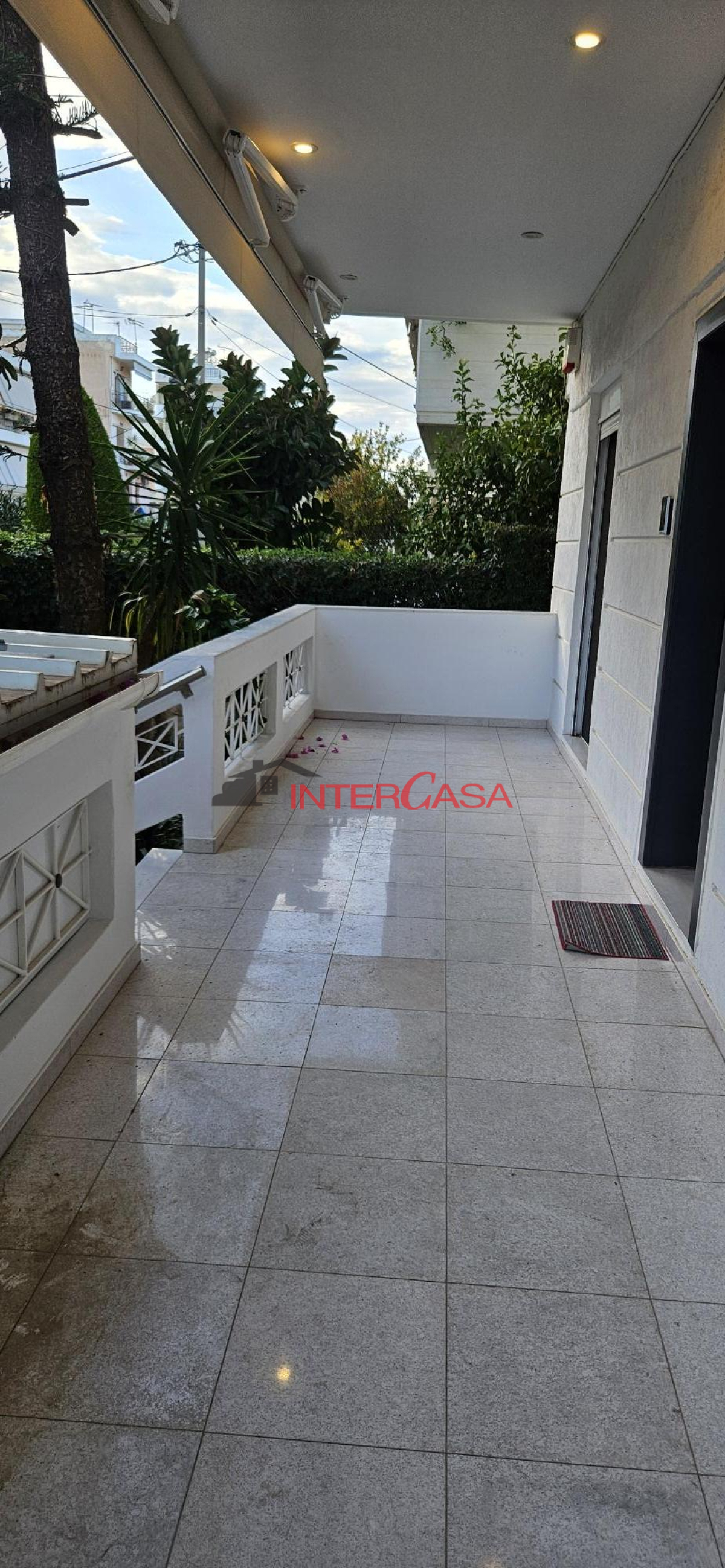property-img